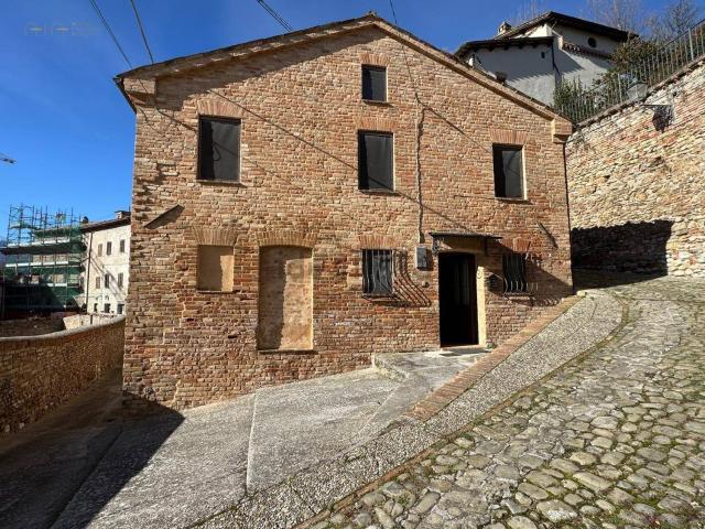 Casa in vendita a Marche, Fermo