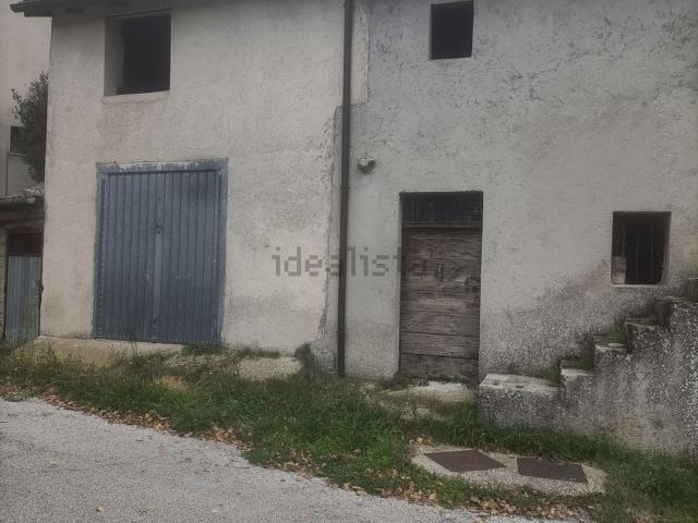 Casa in vendita a Collalto Sabino, Lazio