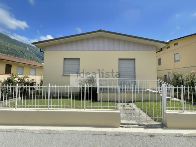 Casa in vendita a Camaiore, Toscana