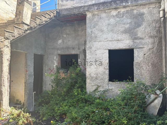 Casa in vendita a Riposto, Catania