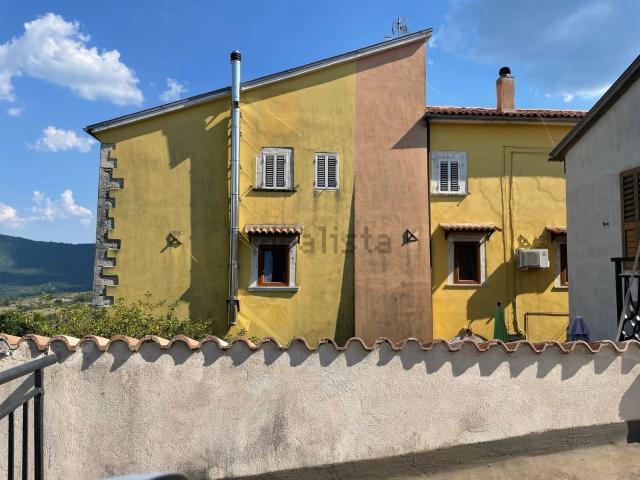 Casa in vendita a Montenero Val Cocchiara, Molise