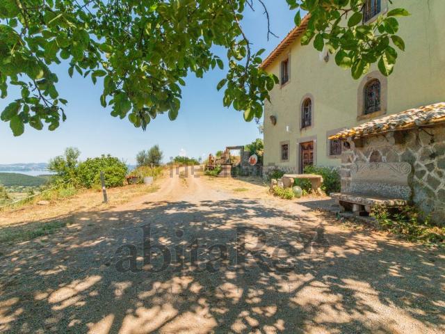 Casa in vendita a Le Mosse, Montefiascone