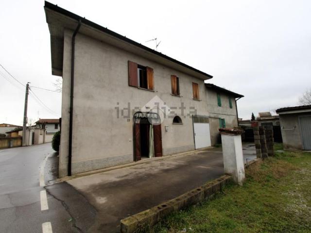 Casa in vendita a Genivolta, Lombardia