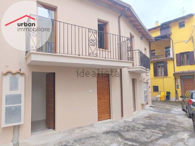 Casa in vendita a Pizzoli, Abruzzo