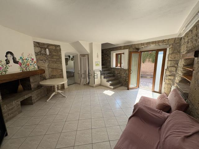 Casa in vendita a Bomarzo, Viterbo