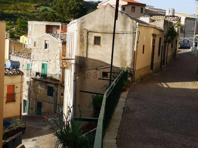 Casa in vendita a Giuliana, Sicilia
