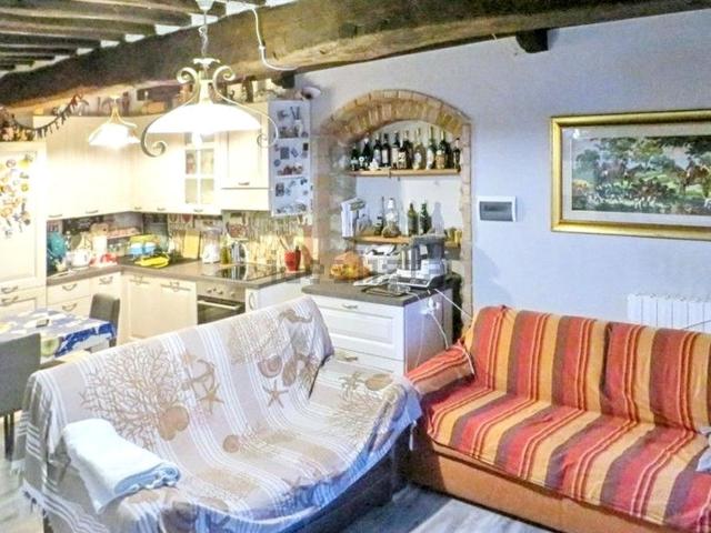 Casa in vendita a Monticiano, Toscana