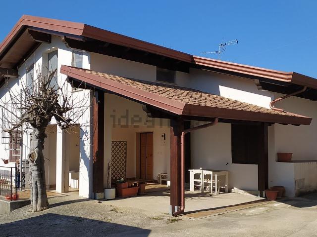 Casa in vendita a Sterpara, Ferentino