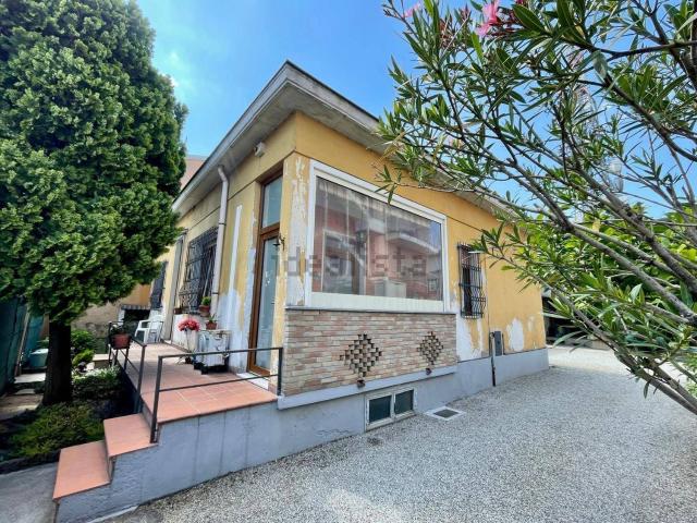 Casa in vendita a Lissone, Lombardia