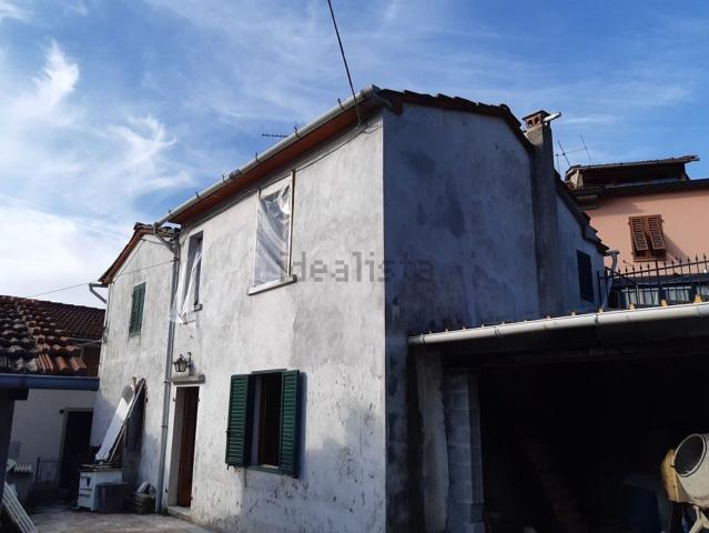 Casa in vendita a Vernio