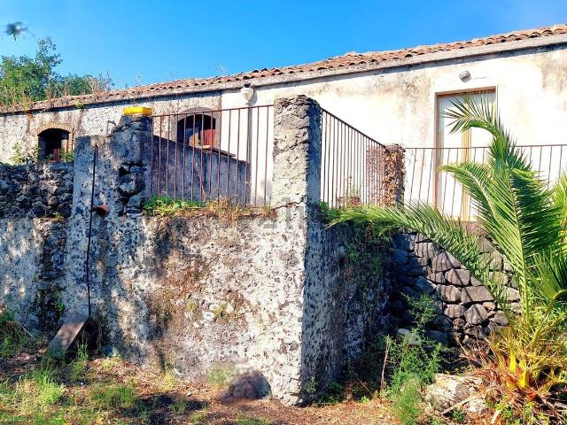 Casa in vendita a Sciara, Giarre