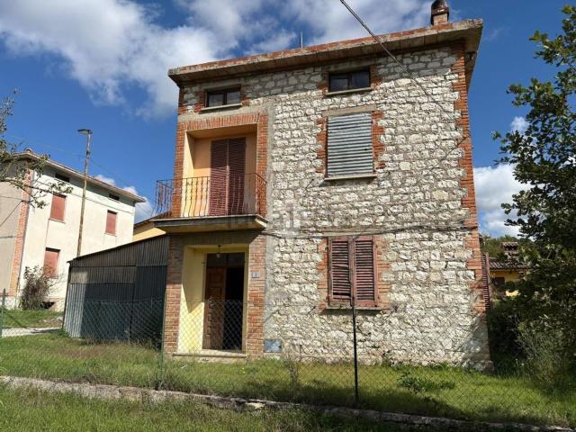 Casa in vendita a Gubbio, Umbria