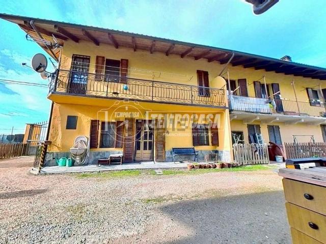 Casa in vendita a Santa Lucia, Piemonte