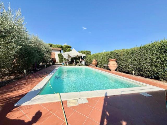 Casa in vendita a Carraia, Firenze