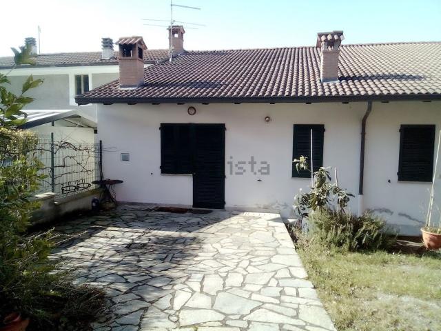 Casa in vendita a Alta Val Tidone, Cicogni