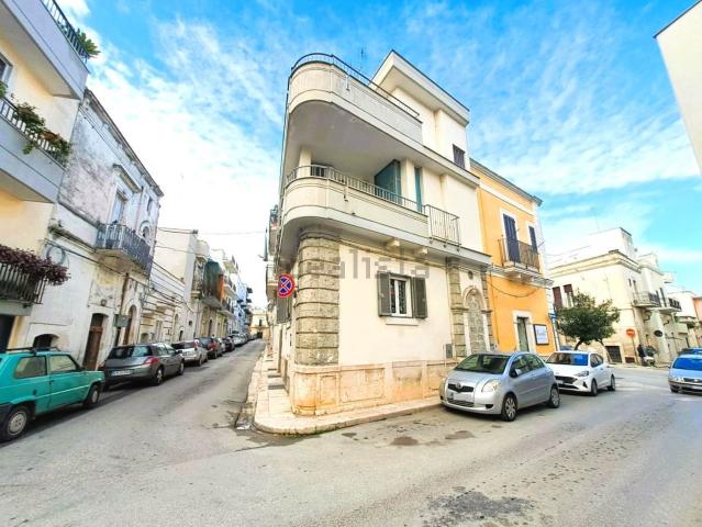 Casa in vendita a Puglia, Bari