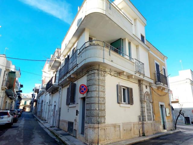 Casa in vendita a Puglia, Bari