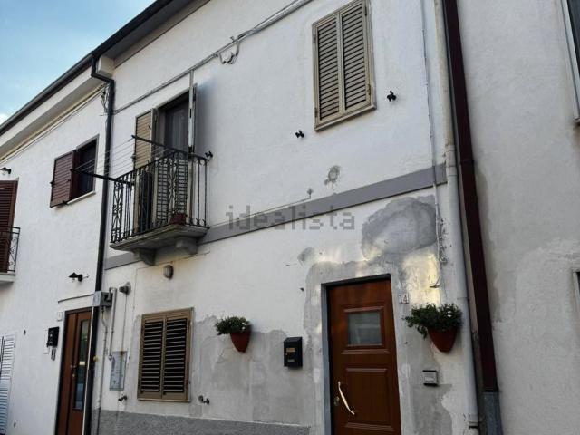 Casa in vendita a Sulmona, Abruzzo