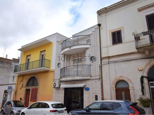 Casa in vendita a Puglia, Bari
