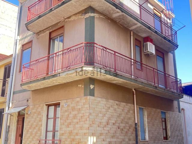 Casa in vendita a Carlentini, Sicilia