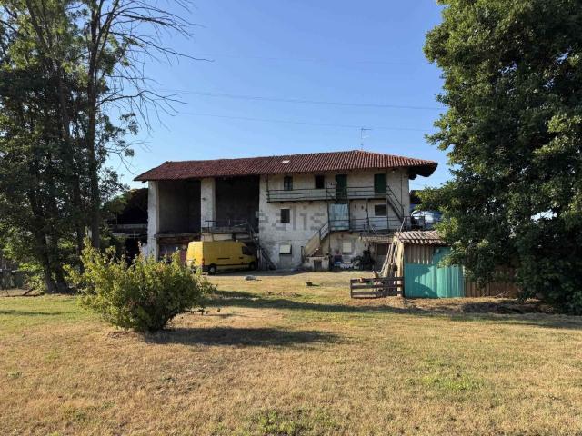 Casa in vendita a Quaregna Cerreto, Biella