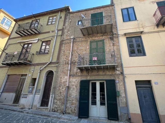 Casa in vendita a Caltavuturo, Sicilia