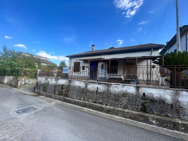 Casa in vendita a Villafelice, Colfelice