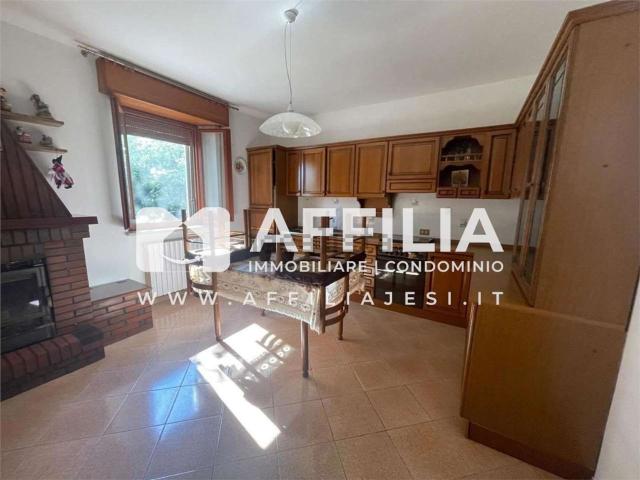 Casa in vendita a Torre di Jesi, Jesi