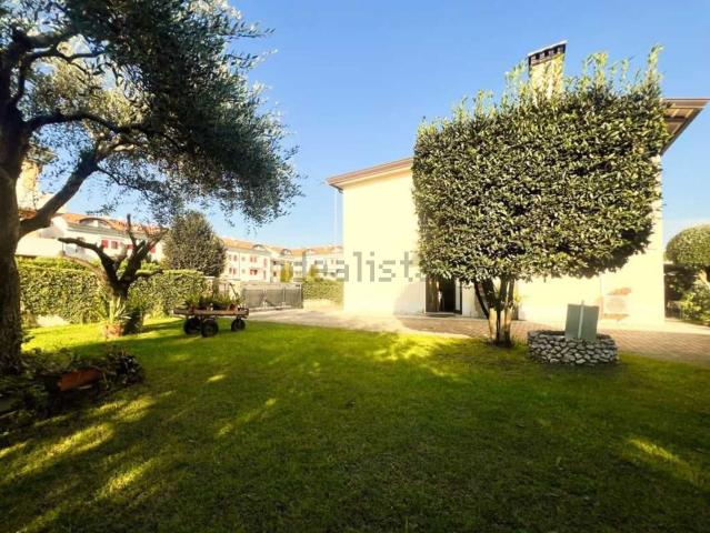 Casa in vendita a Mira, Veneto