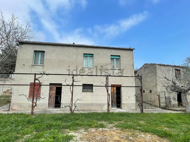 Casa in vendita a Carpineto Della Nora, Abruzzo