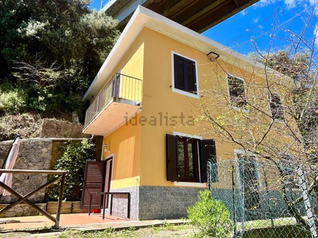Casa in vendita a Pozzuolo Alto, Celle Ligure