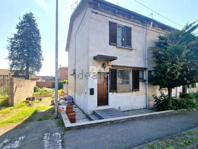 Casa in vendita a Muggiò, Lombardia