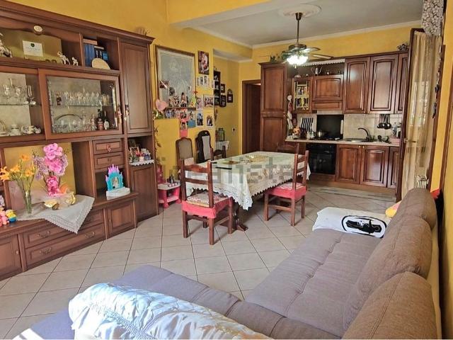 Casa in vendita a San Martino, Legnano