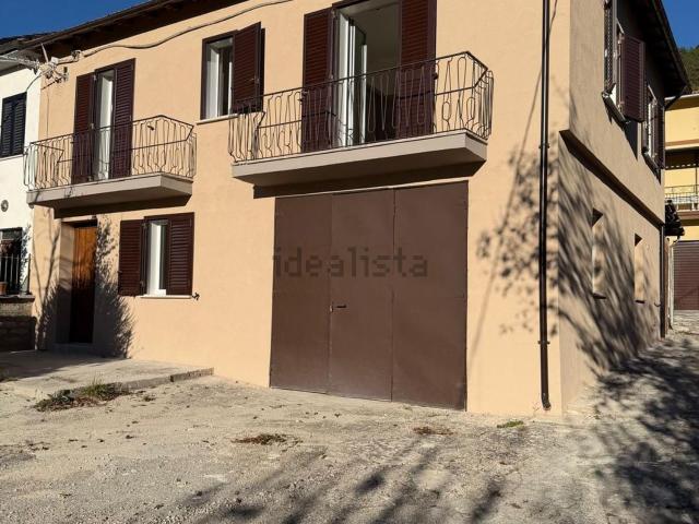 Casa in vendita a Montereale, Abruzzo