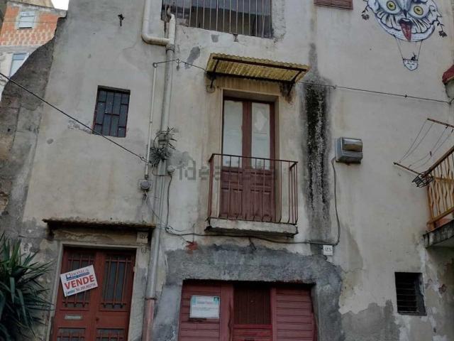 Casa in vendita a Lentini, Sicilia