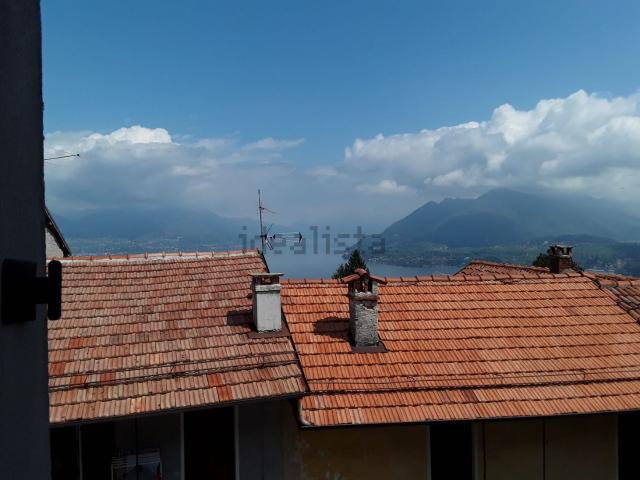 Casa in vendita a Brisino, Piemonte