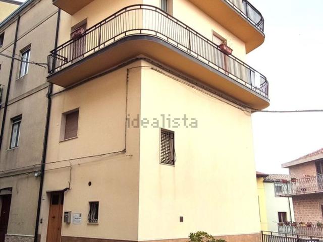 Casa in vendita a Borgo, Troina
