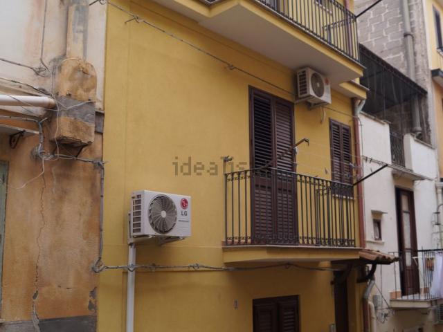 Casa in vendita a Montelepre, Sicilia