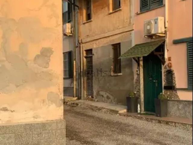 Casa in vendita a Bressana Bottarone, Lombardia