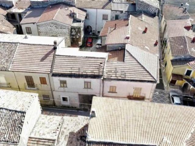 Casa in vendita a Cervinara, Campania