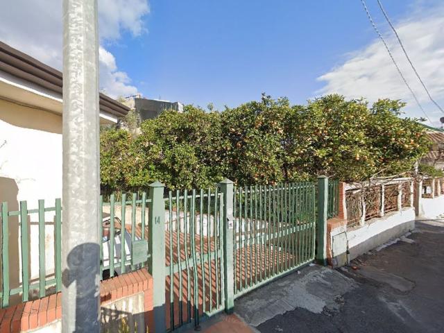 Casa in vendita a Sant'agata Li Battiati, Sicilia