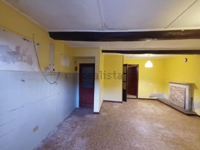 Casa in vendita a Bagni Di Lucca Ponte, Toscana
