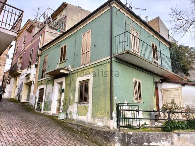 Casa in vendita a Villa Santa Maria, Abruzzo