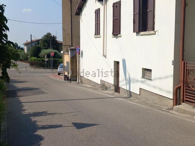 Casa in vendita a Capiago Intimiano, Lombardia