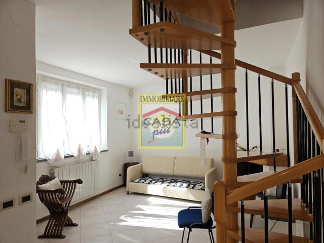 Casa in vendita a San Prospero, Cascina