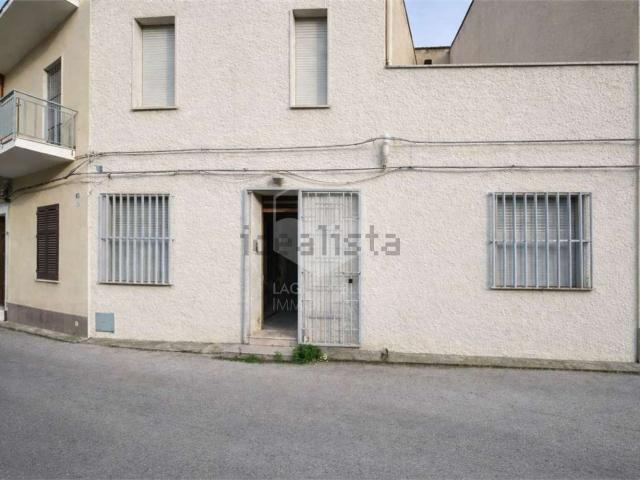 Casa in vendita a Rione Sappusi, Marsala