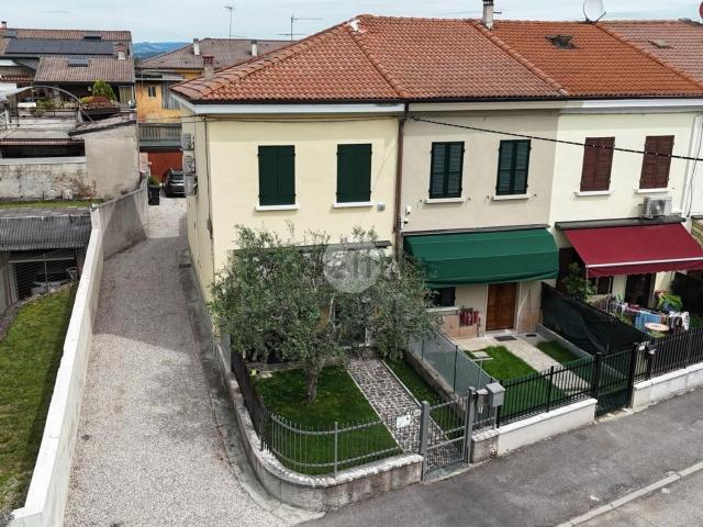 Casa in vendita a Zevio, Veneto