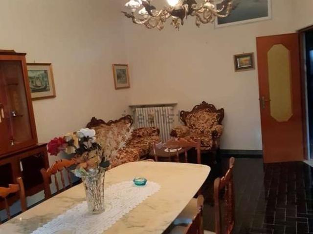 Casa in vendita a Puglia, Bari