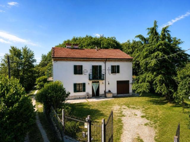 Casa in vendita a Piemonte, Alessandria