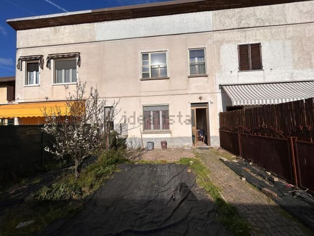 Casa in vendita a Borgo San Siro, Lombardia